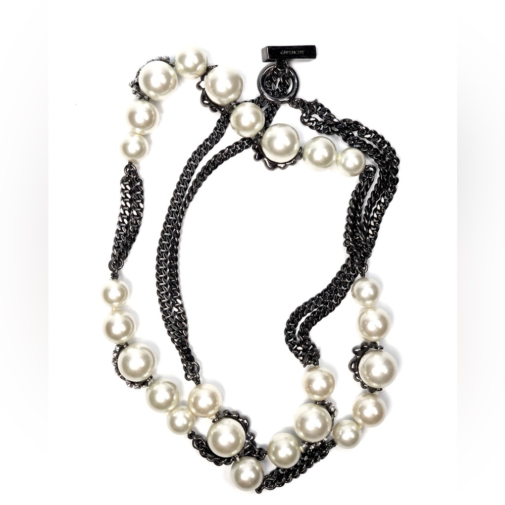 Vintage Givenchy Faux Pearl and Gunmetal Long Necklace